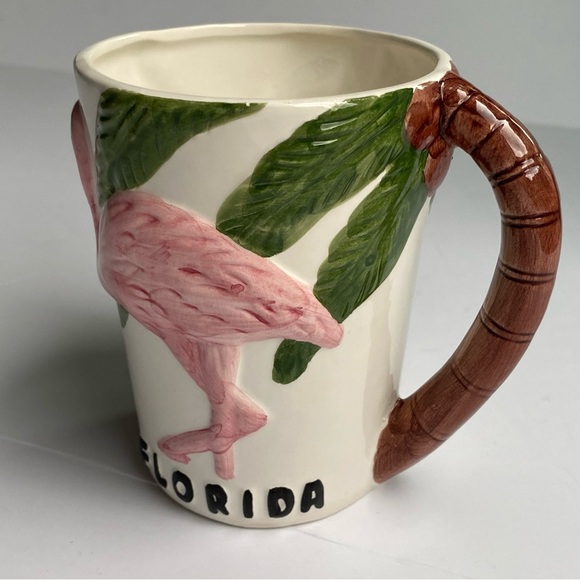 Vintage Flamingo Mug Embossed Pink White 1992 Ceramic says Florida Birds Nature - Picture 10 of 15